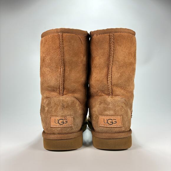 UGG Classic Short II Chestnut Brown Suede Sheepskin Boots 1016223 Women’s Size 5 - Picture 5 of 9